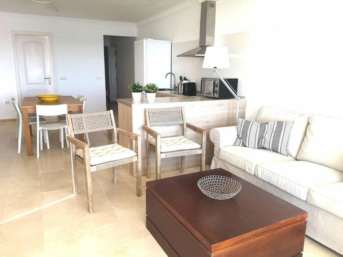 Amazing 3Bedroom Flat With Seafront Views & Pool By Sharingco Marbella Kültér fotó