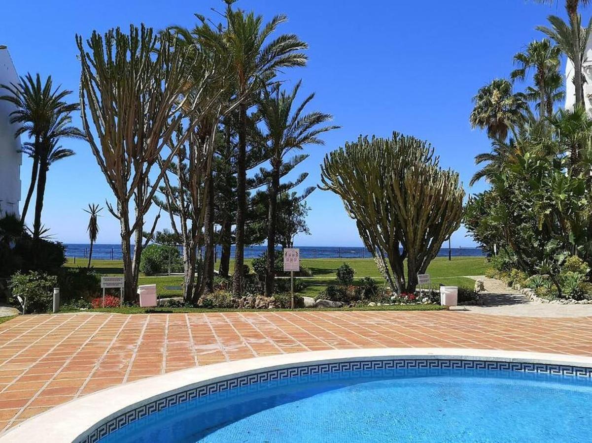 Amazing 3Bedroom Flat With Seafront Views & Pool By Sharingco Marbella Kültér fotó