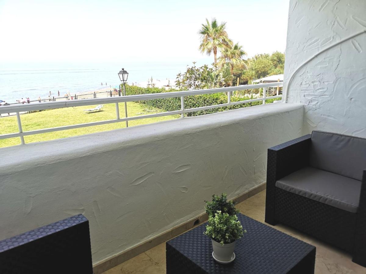 Amazing 3Bedroom Flat With Seafront Views & Pool By Sharingco Marbella Kültér fotó